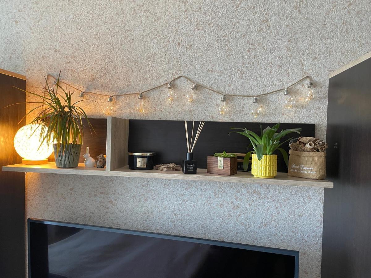 Happy Guest Apartament Appartement Jūrkalne Buitenkant foto
